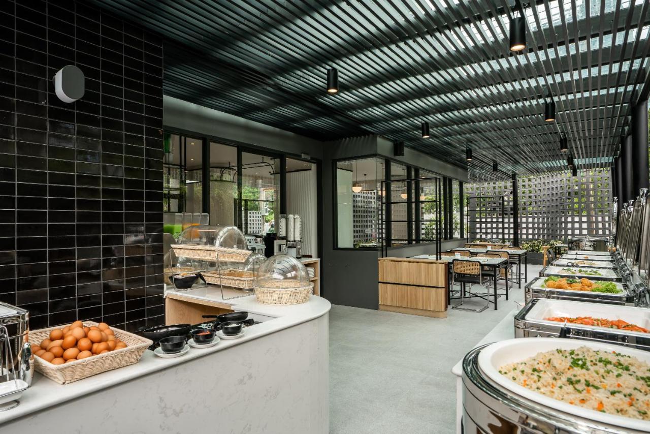 Hotel Amber Sukhumvit 85 Bangkok Kültér fotó