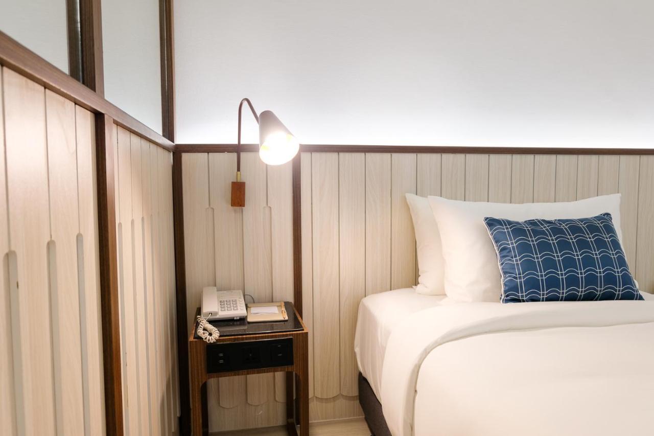Hotel Amber Sukhumvit 85 Bangkok Kültér fotó