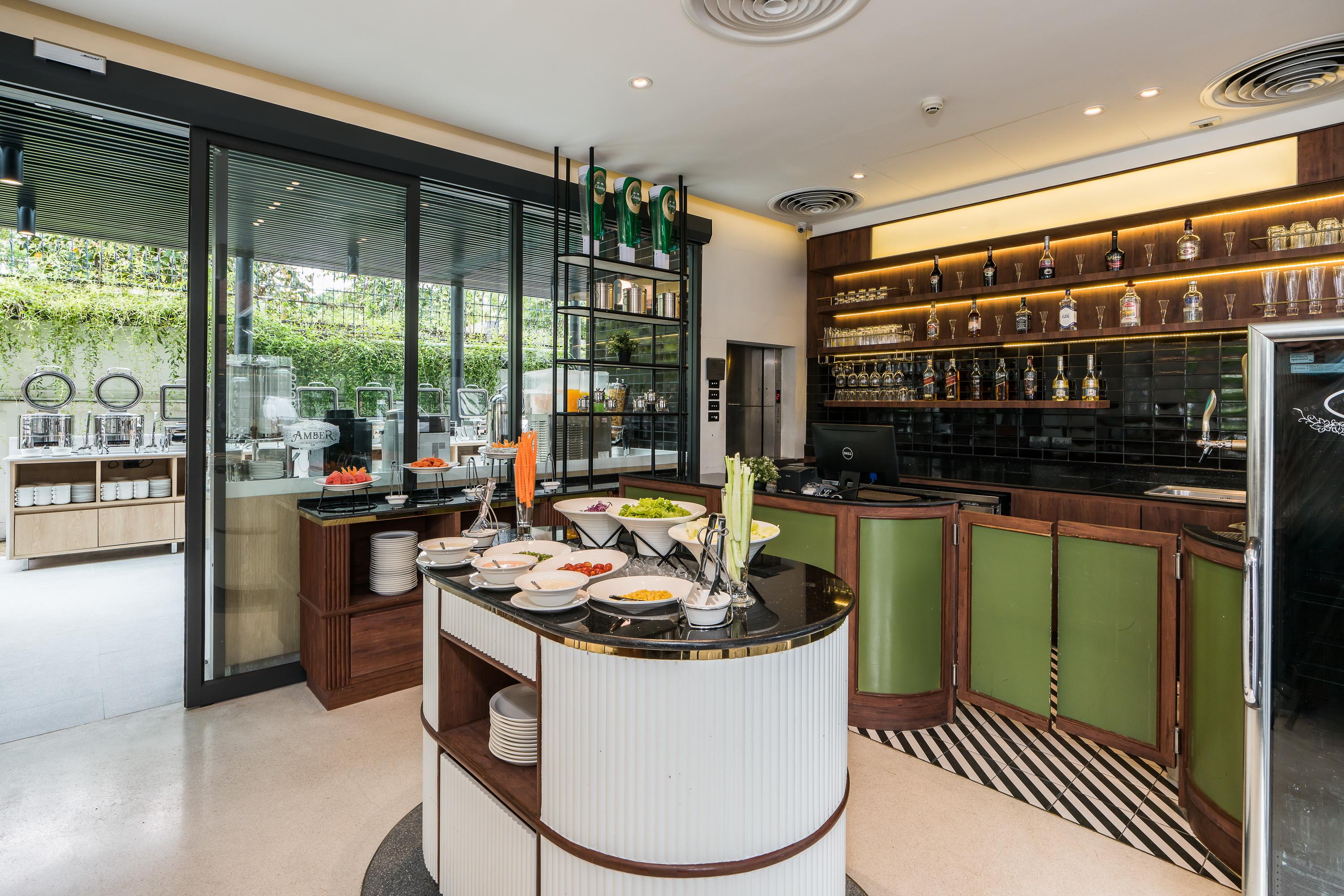 Hotel Amber Sukhumvit 85 Bangkok Kültér fotó