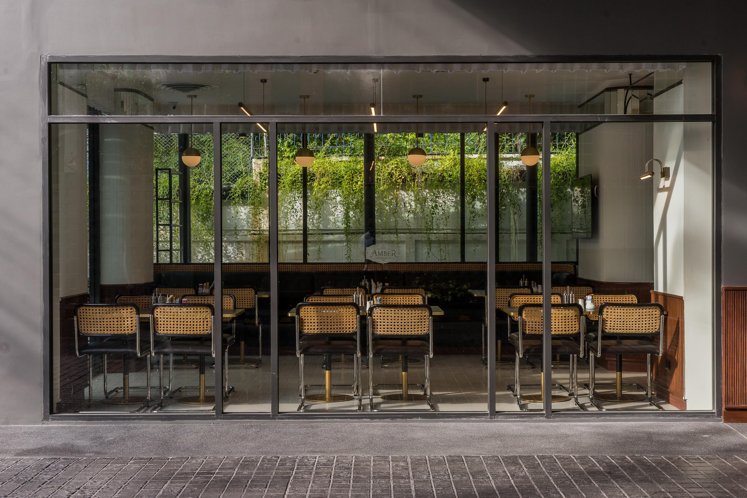 Hotel Amber Sukhumvit 85 Bangkok Kültér fotó